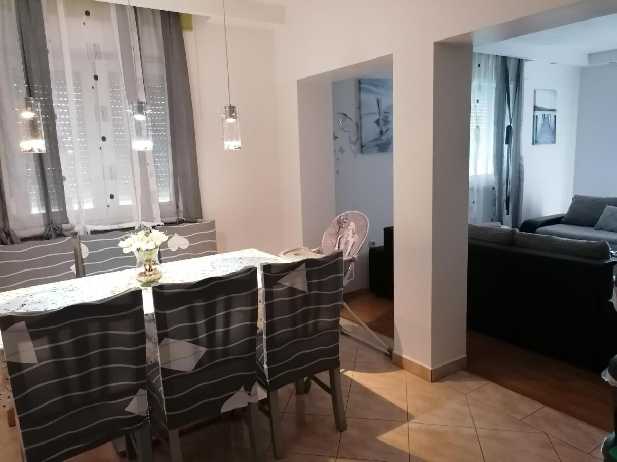 Apartment Suncica Pula Ngoại thất bức ảnh