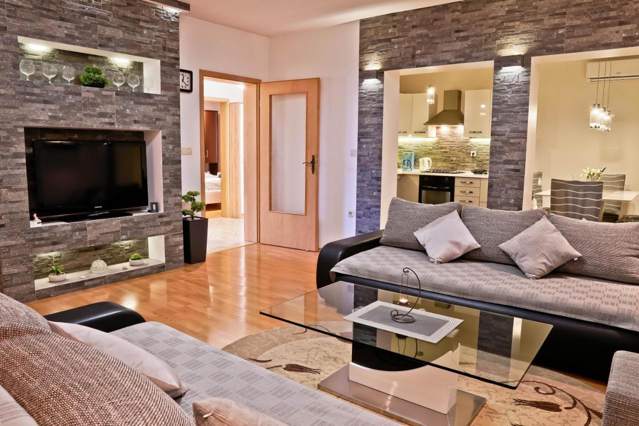 Apartment Suncica Pula Ngoại thất bức ảnh